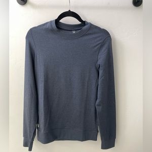 NWT Vuori Men’s Ponto Performance Crew Long Sleeve Small Navy Azure Heather